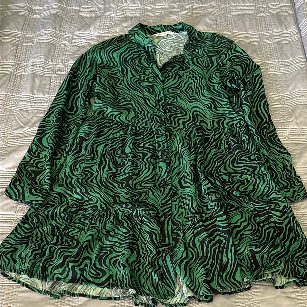 Stradivarius Green and Black Dress